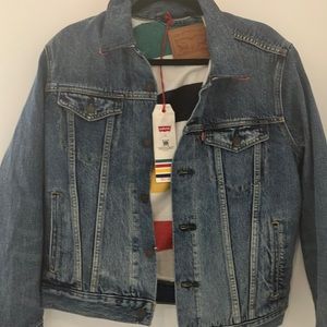 HBC x LEVIs Trucker Jean Jacket